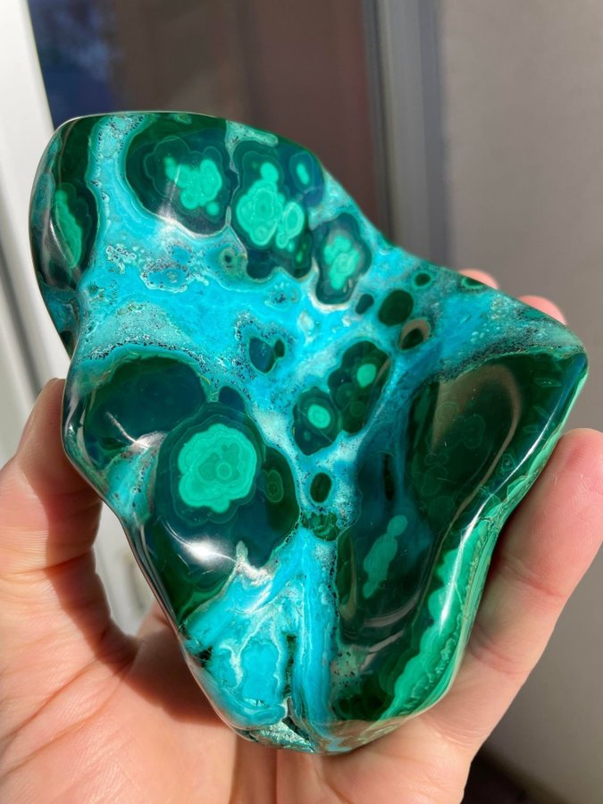 Polished Malachite  Chrysocolla from republic of Congo 738 gram