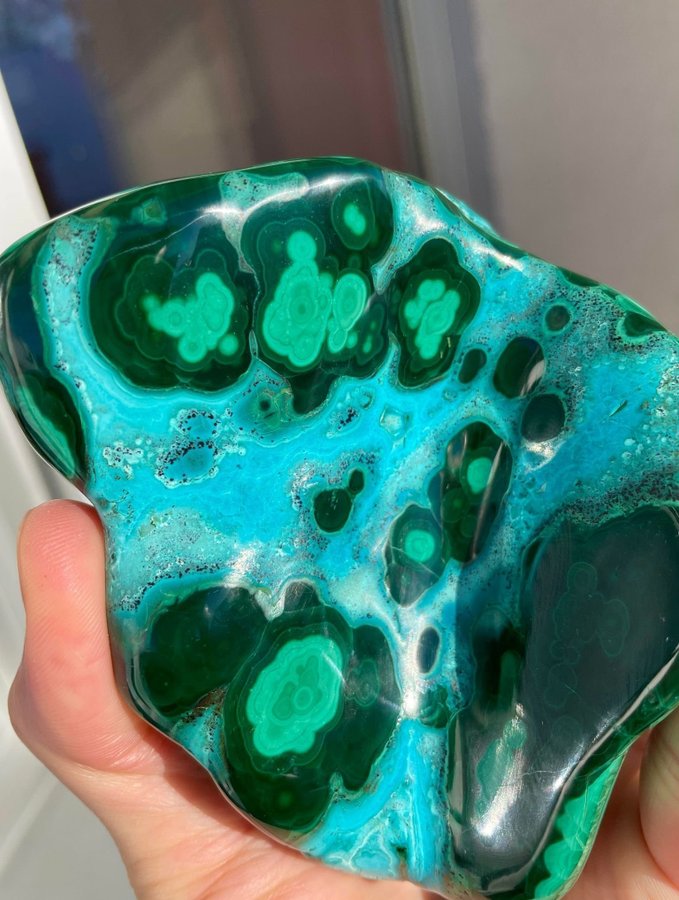 Polished Malachite  Chrysocolla from republic of Congo 738 gram