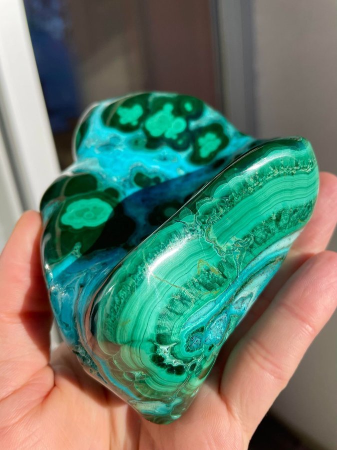 Polished Malachite  Chrysocolla from republic of Congo 738 gram