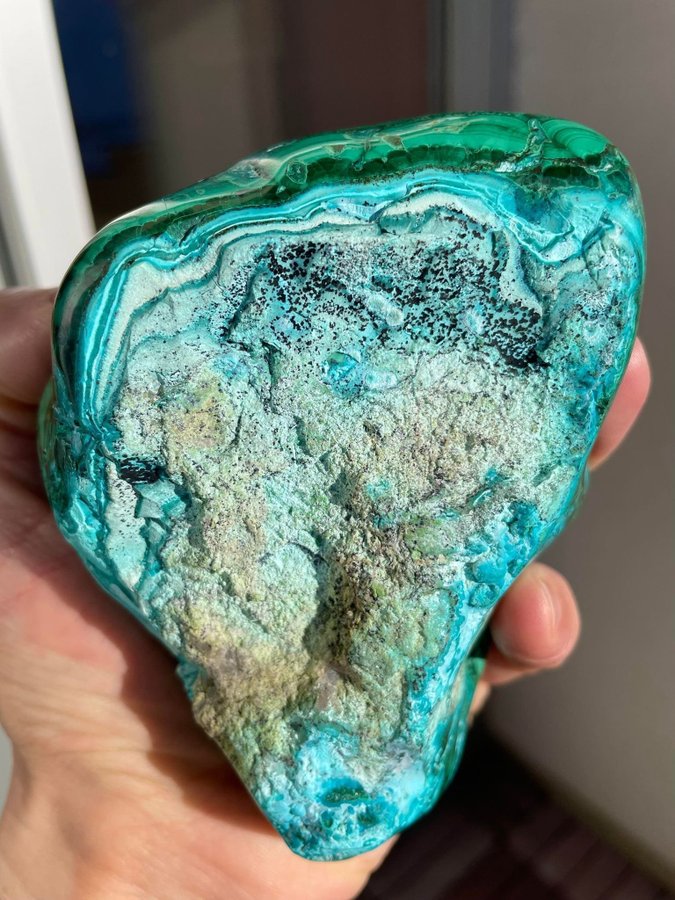 Polished Malachite  Chrysocolla from republic of Congo 738 gram