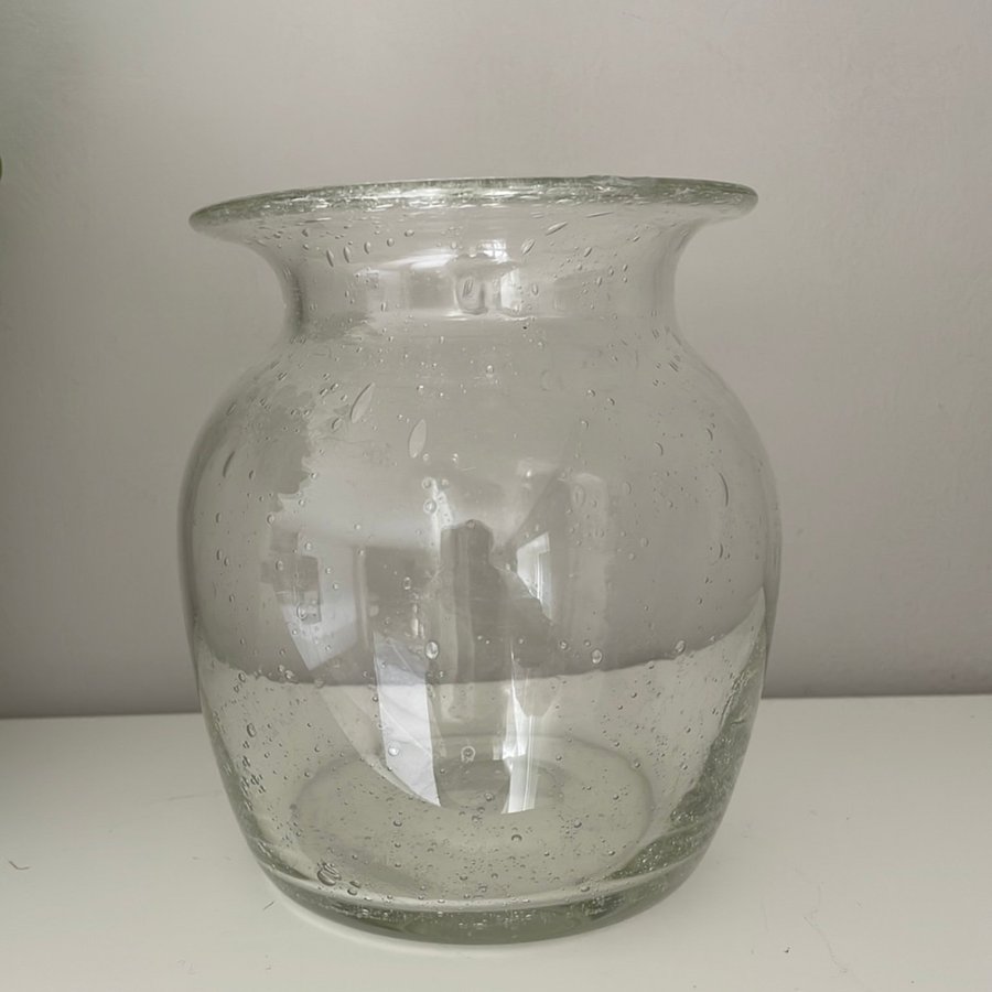 Vintage vas med midja, glas med luftbubblor