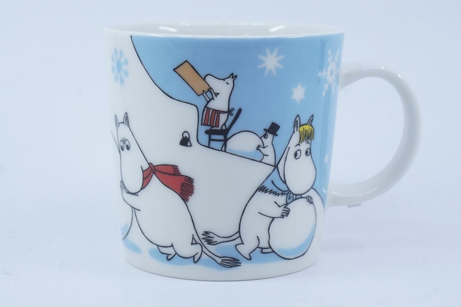 Muminmugg Snölekar / Moomin Mug Winter Games [A]