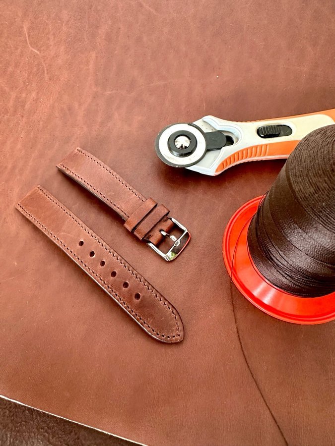 18mm Leather strap