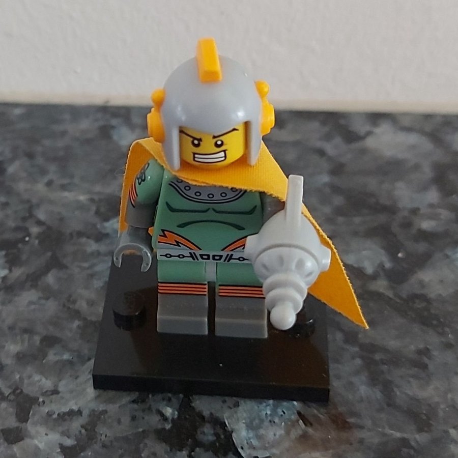 Lego Minifigur - Serie 17 - Retro space hero