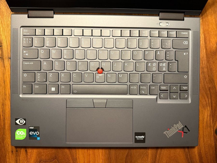 Lenovo ThinkPad X1 Yoga Gen 7