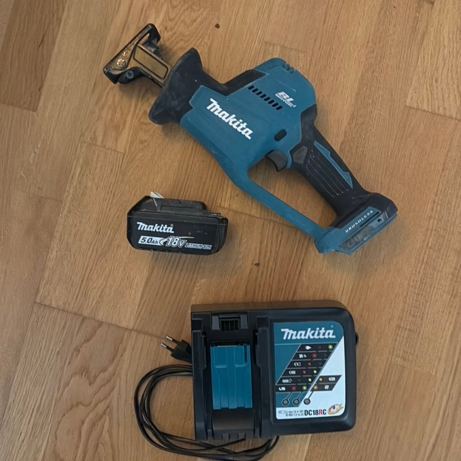 Makita DJR189 Reciprocating Saw