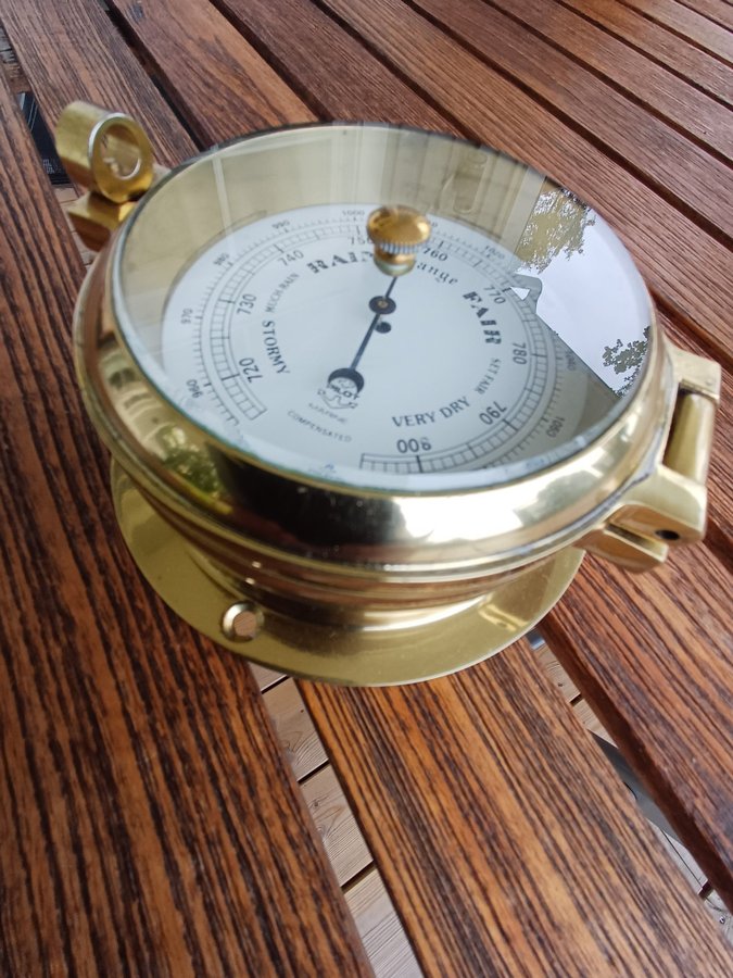 Barometer från Pilote Marine