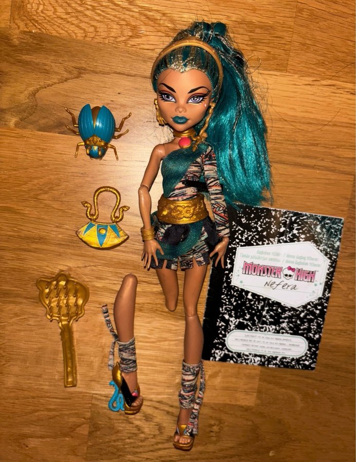 Monster high - Nefera De Nile med defekt ben