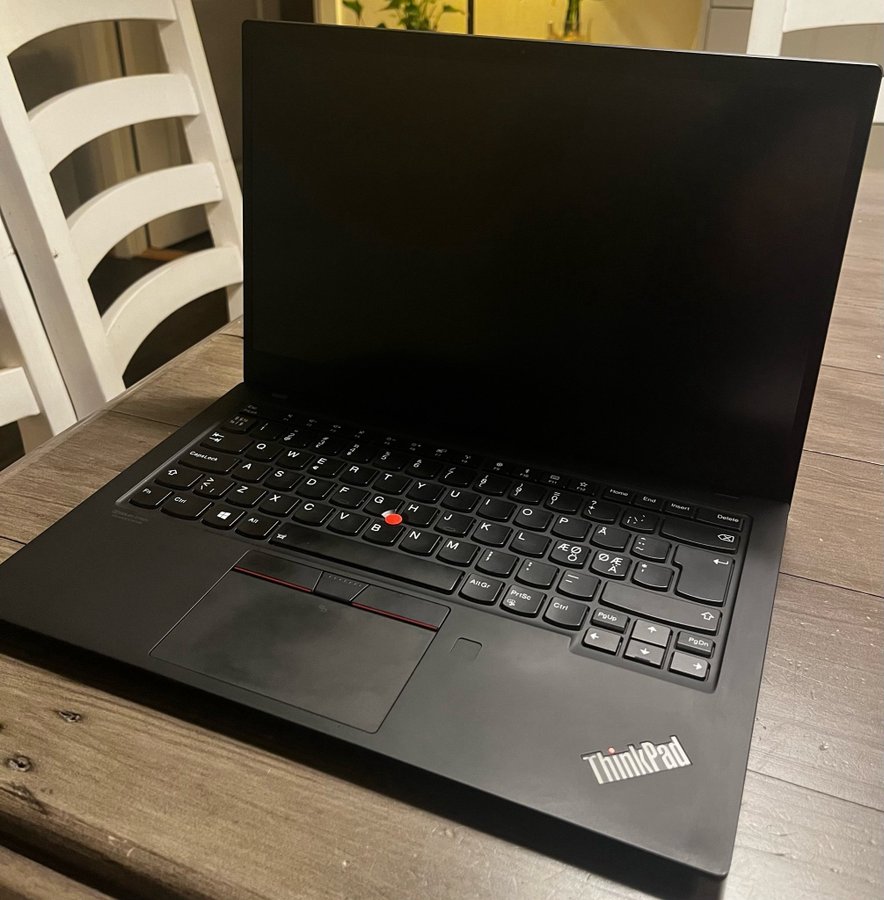 LENOVO ThinkPad X1 CARBON 7TH GEN | i7 8565U 16GB RAM 512GB SSD