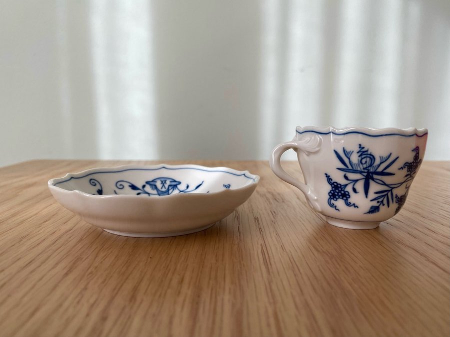 Meissen Zwiebelmuster Blue Onion kopp  fat, ovanligt porslin