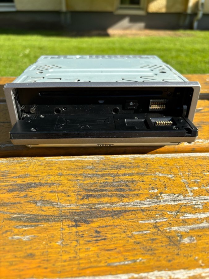 Sony CDX-FS550 Bilstereo