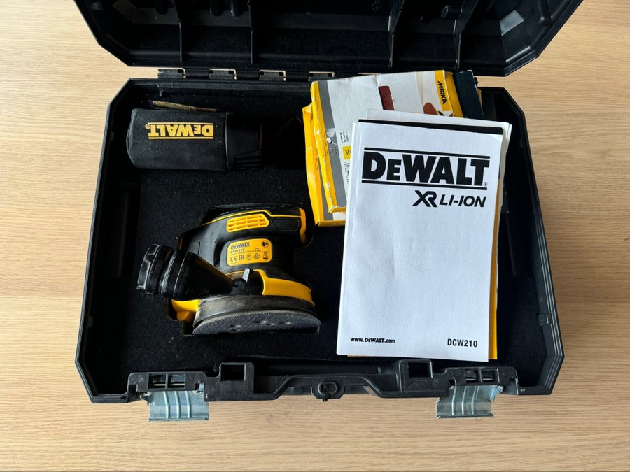 DEWALT DCW210 18V XR Li-Ion Slip- och Excenterslip