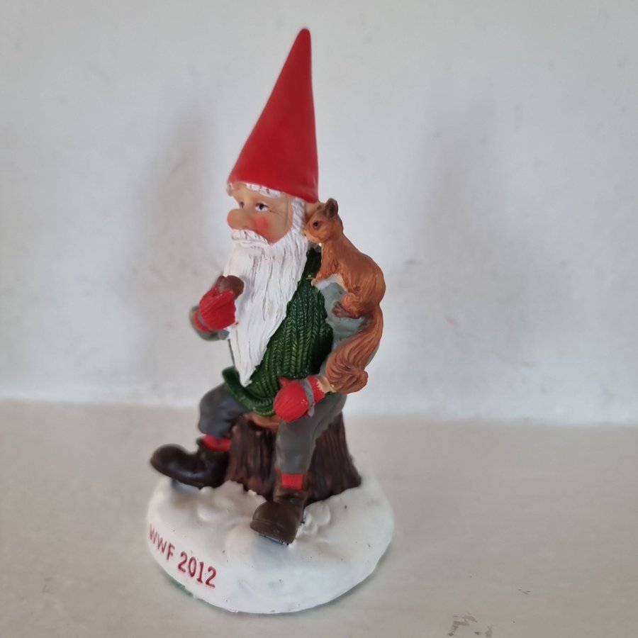 WWF salar Tomte 2012 design Eva Dahlberg