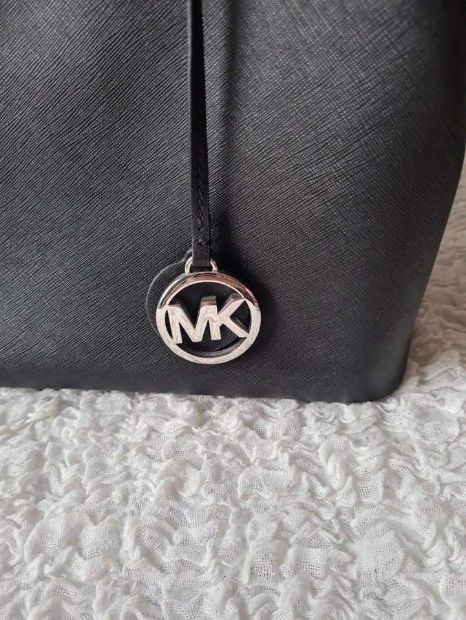 Michel Kors väska - Savannah