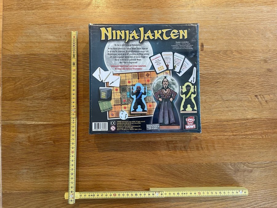 NINJAJAKTEN NINJA JAKTEN BARNSPEL SÄLLSKAPSSPEL INPLASTAD OÖPPNAD PÅ SVENSKA