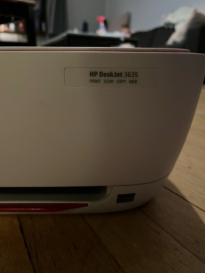 HP DeskJet 3635