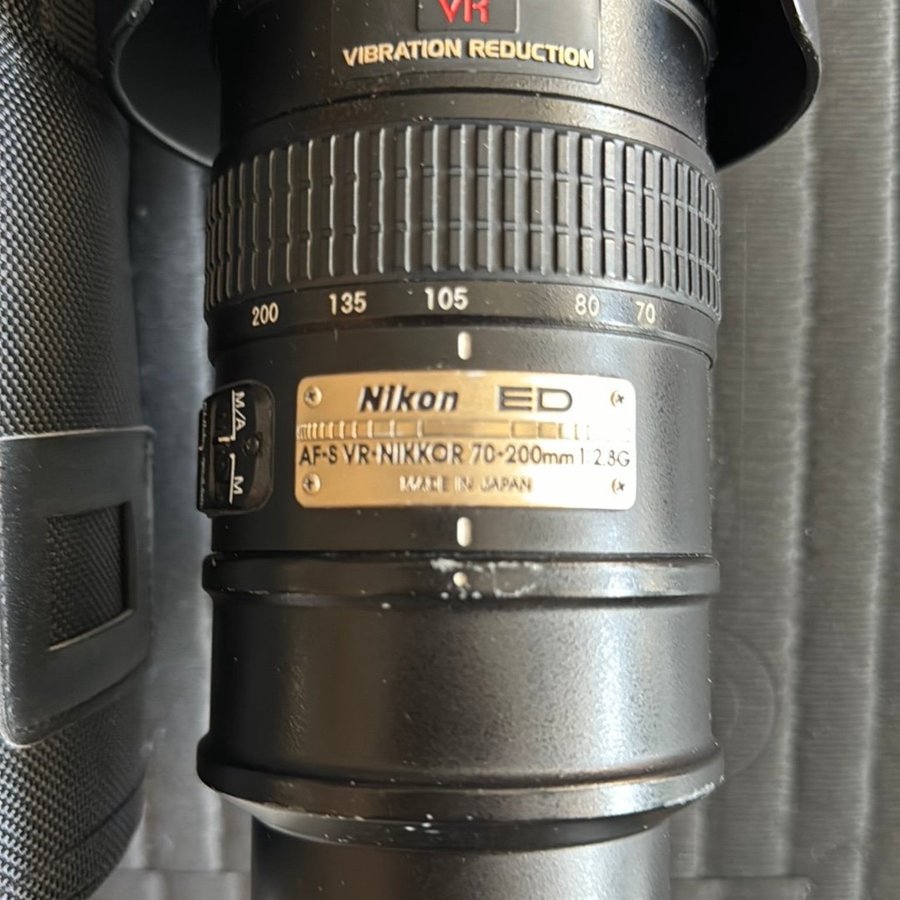 Nikon AF-S VR Nikkor 70-200mm f/2.8G ED Objektiv