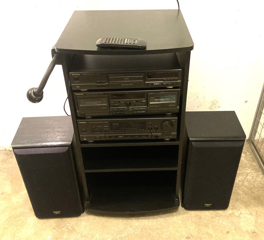 Technics Hi-Fi-system med RECEIVER, CD-spelare, kassettbandspelare,