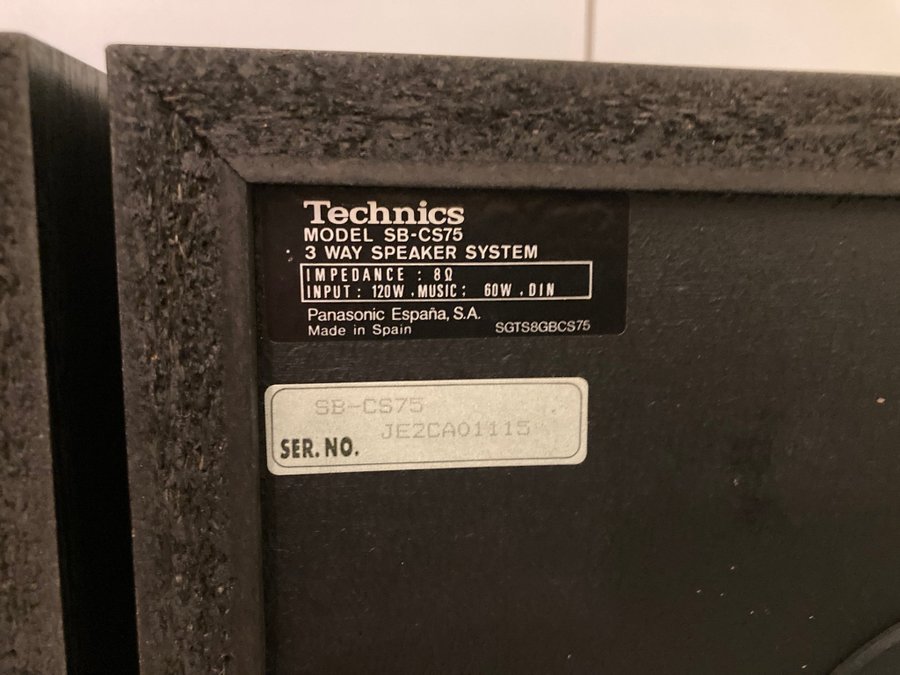 Technics Hi-Fi-system med RECEIVER, CD-spelare, kassettbandspelare,