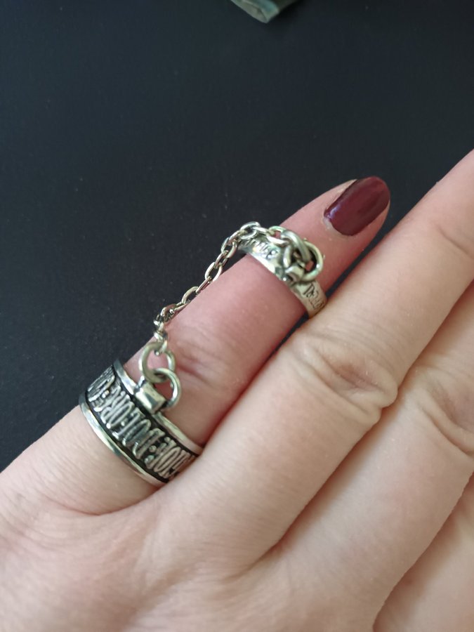 Alchemy goth ring storlek 17