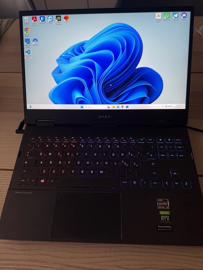 HP Omen 15