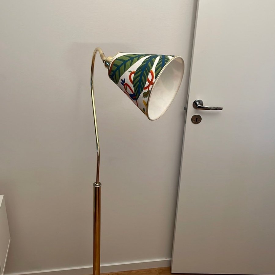 Vintage Mässing Golvlampa Typ G 9202 + Lampskärm Josef Frank Aralia Svenskt Tenn