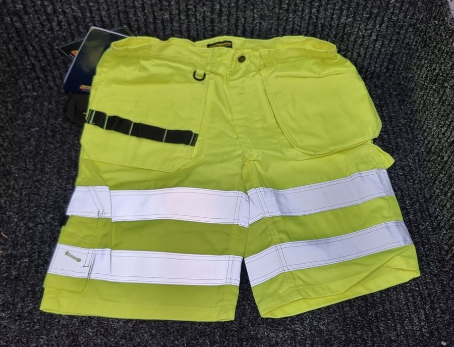 Blåkläder shorts storlek 48