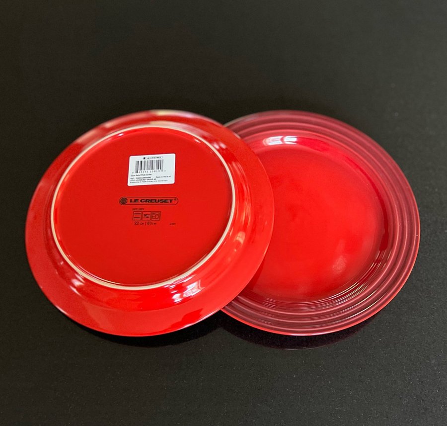 2st Nya! Le Creuset Signature Tallrik, 22 cm Cerise