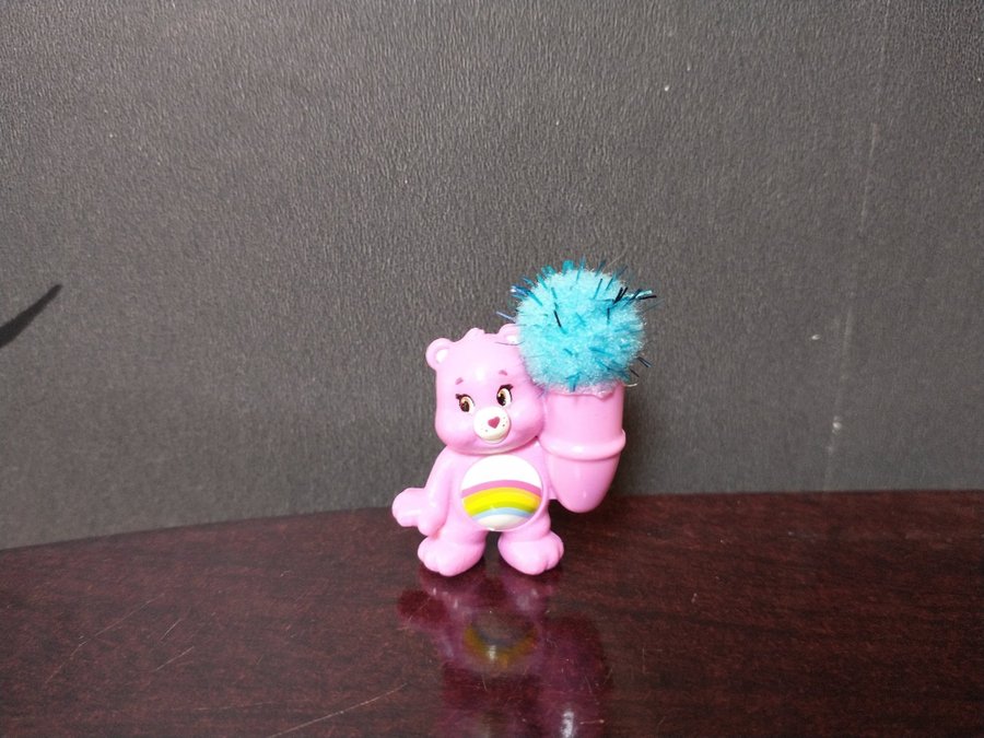 Supersöt rosa Care Bears figur