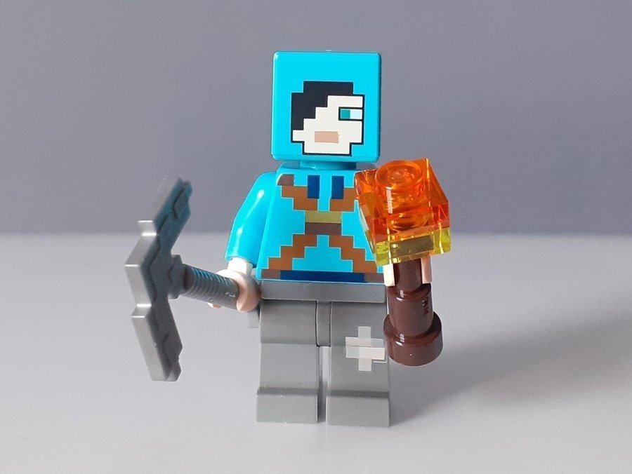 Minecraft Lego Figur - Blå Figur med Pickaxe och Fackla Lego Minifigur gubbe blå