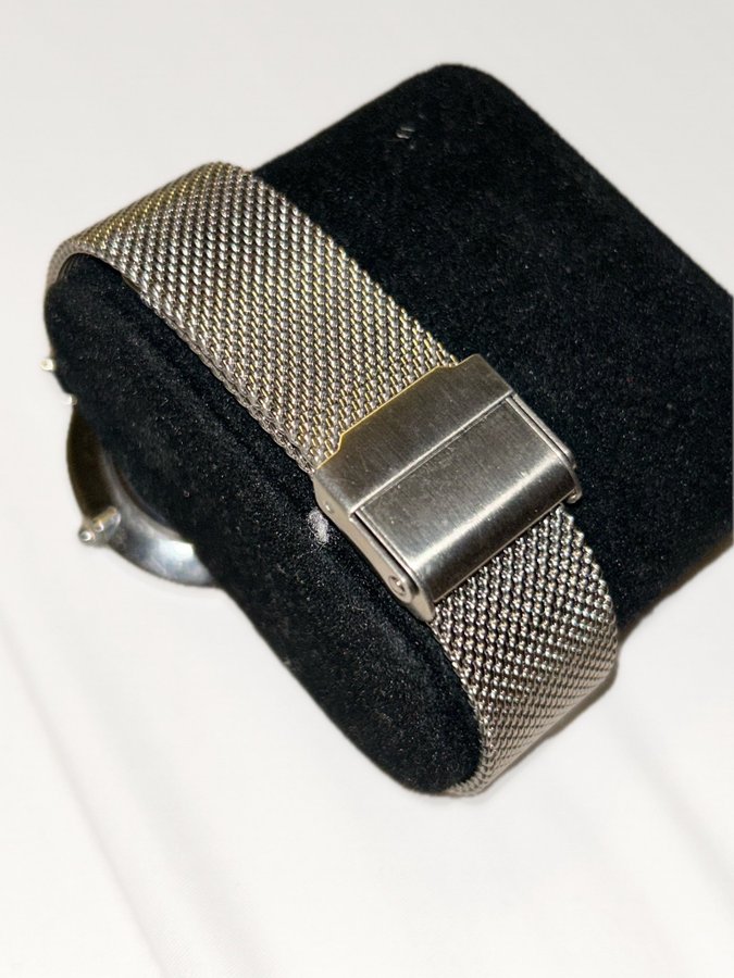 Hefter  Baines Klocka med Mesh-armband