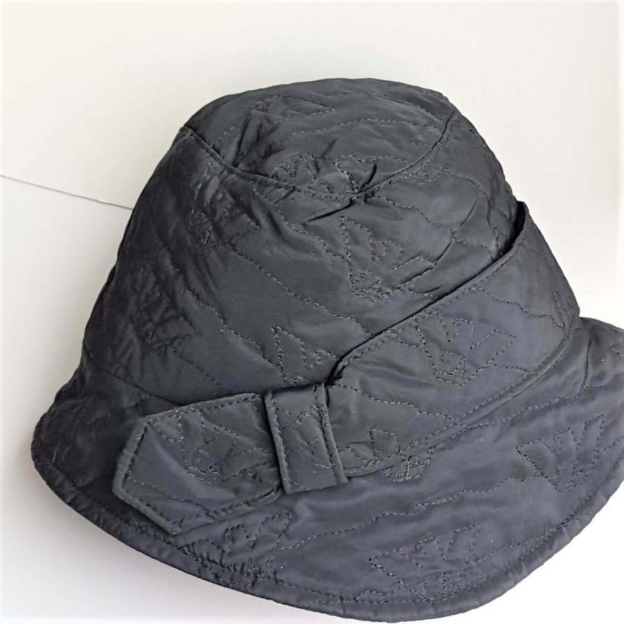 Emporio Armani Svart hatt