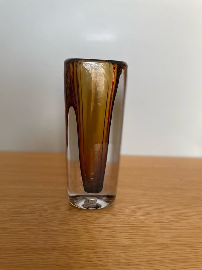 GLAS VAS KOSTA "KUBISTIK" VICKE LINDSTRAND 60-TAL RETRO JUL KLAPP