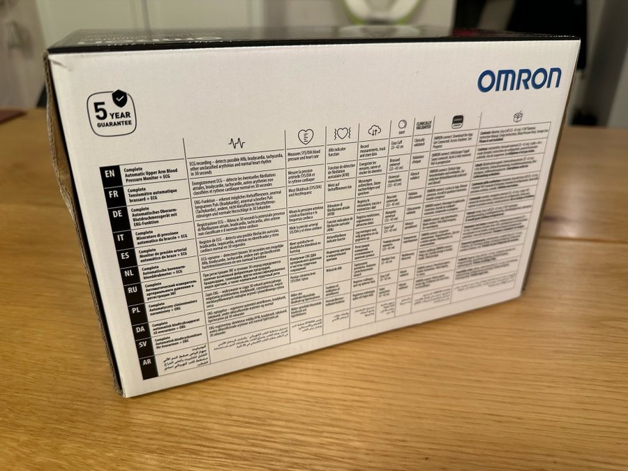 Omron Complete Blodtrycksmätare + EKG