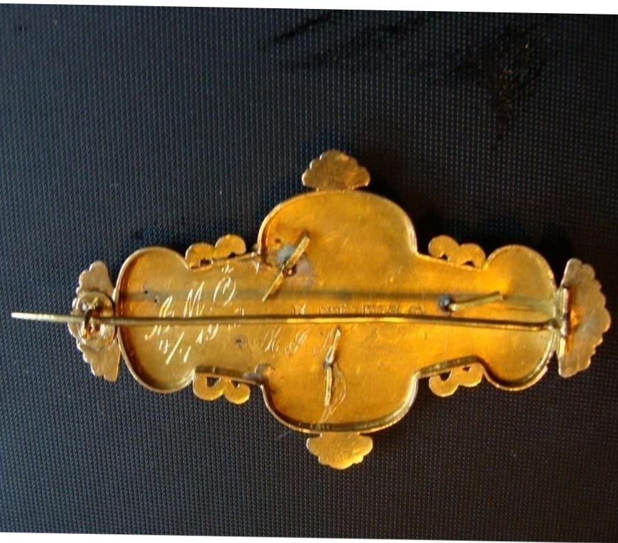 1766 svensk brosch flerfärgat guld