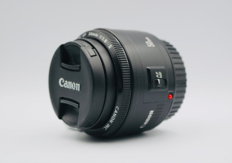 Canon EF 50mm f/1.8 II Objektiv