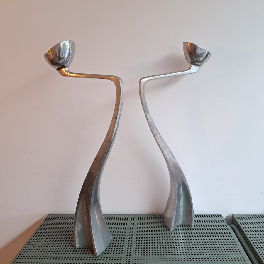 Set of 2 Vintage ARCLUMIS MAXI SWAN floor candleholders, by Matthew Hilton