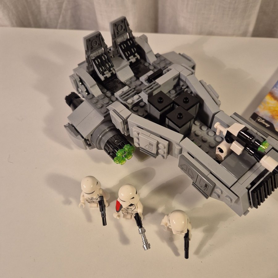 LEGO Star Wars 75100 First Order Snowspeeder