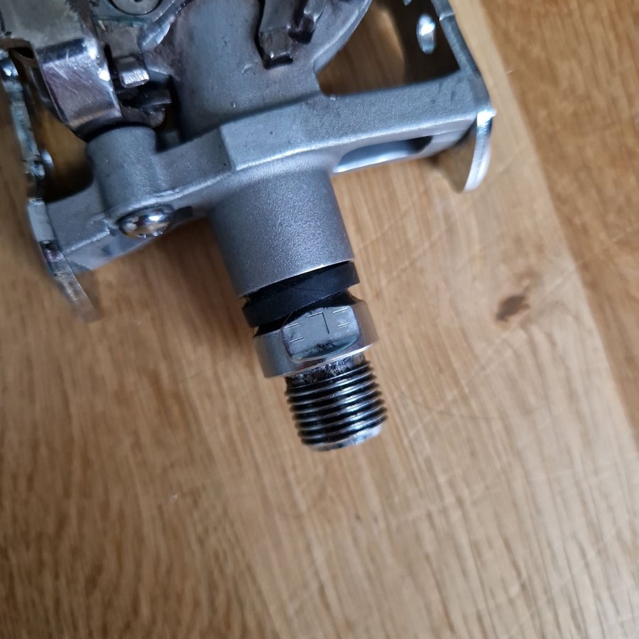 Shimano SPD PD-M324 Vänster Pedal