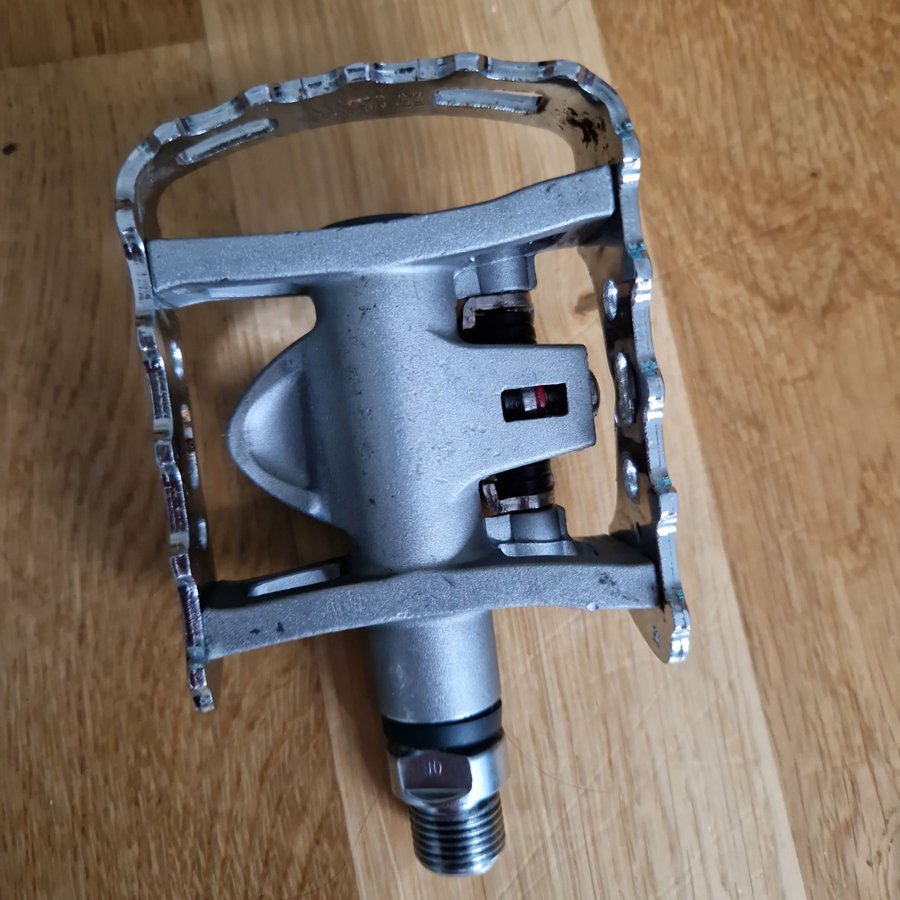 Shimano SPD PD-M324 Vänster Pedal