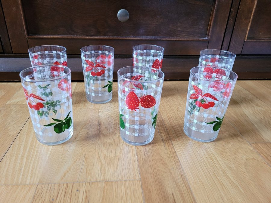 Vackra Superfina 7 St Drinkglas / Saftglas / Selterglas i Toppen Skick