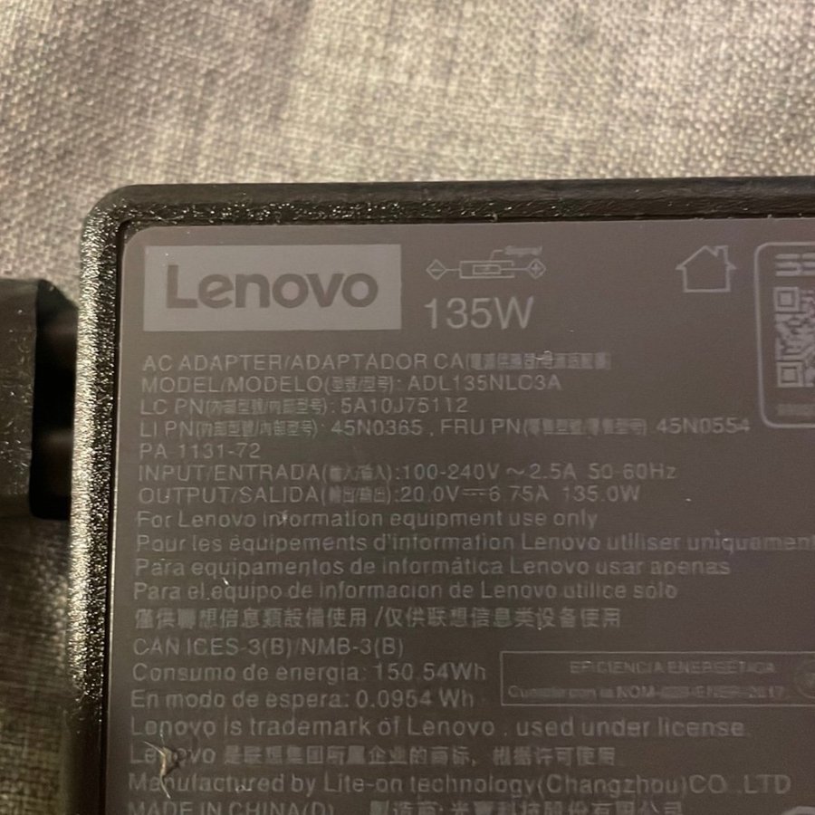 Lenovo 135W AC Adapter