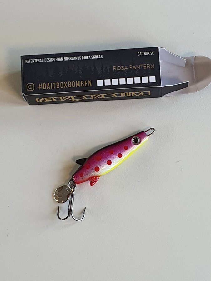 Baitbox - Baitboxbomben - Rosa Pantern Sweden Fiskedrag