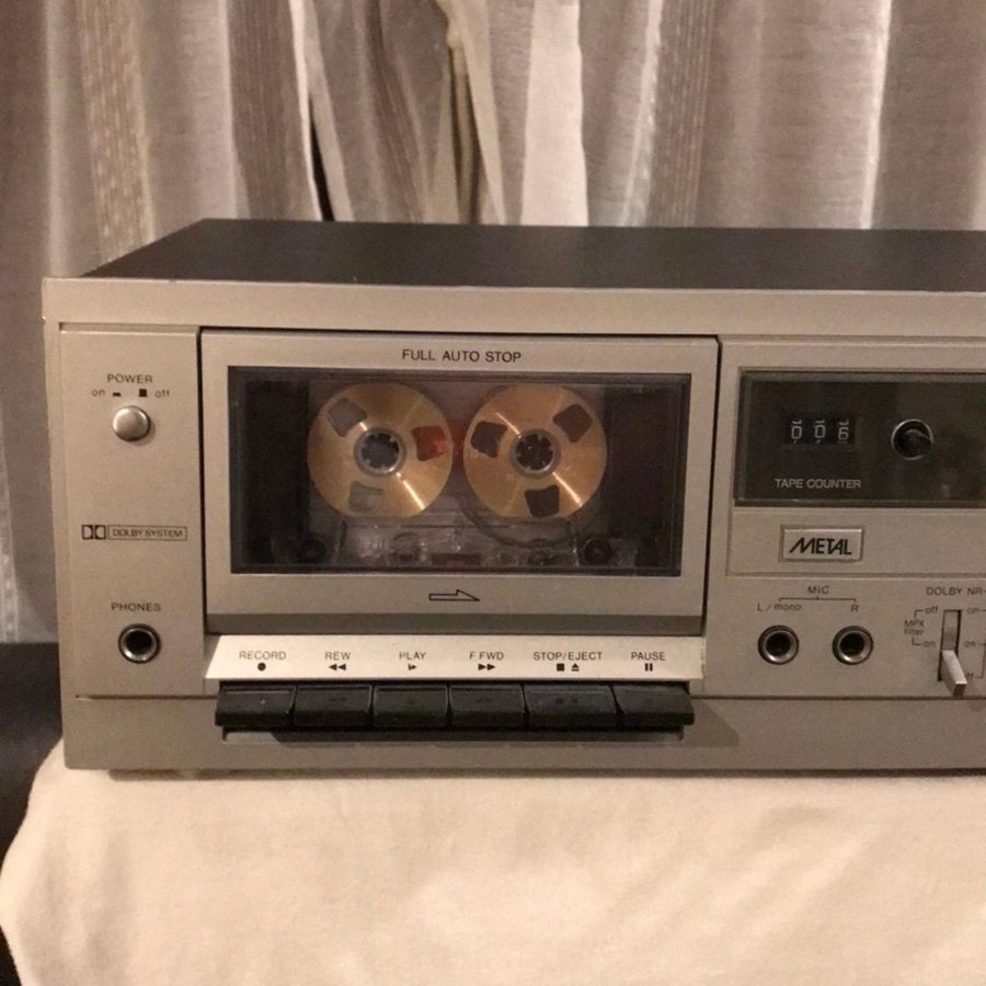 SANYO STEREO CASSETTE DECK MODEL RD-5015