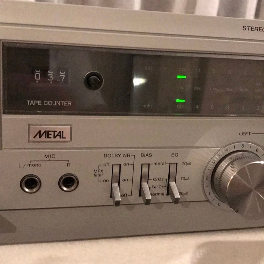 SANYO STEREO CASSETTE DECK MODEL RD-5015