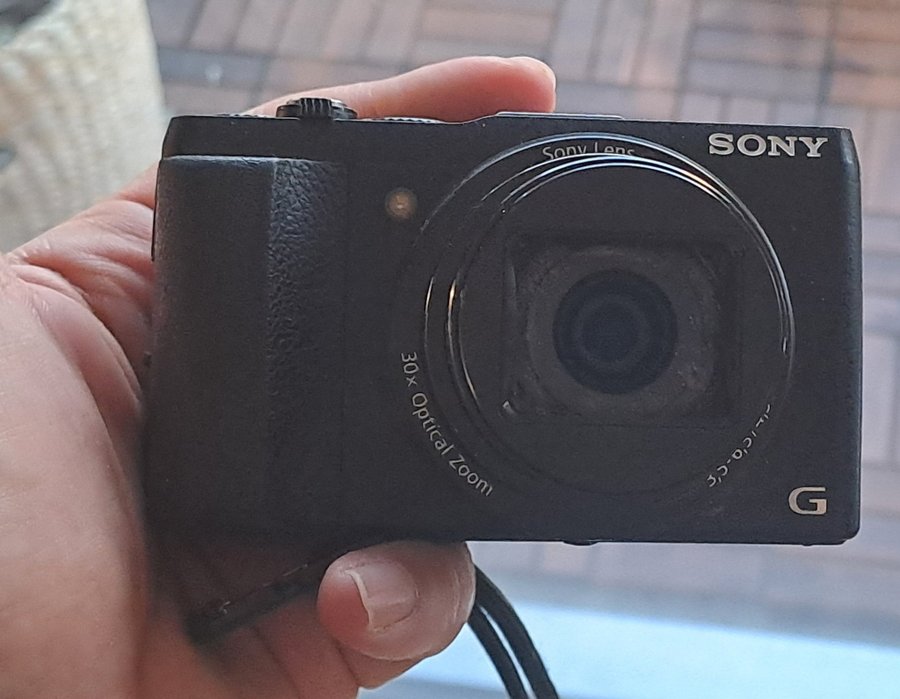 Sony Cyber-shot Digitalkamera DSC-HX60V