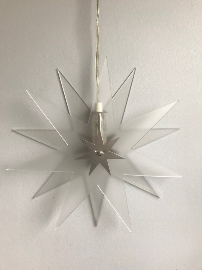 Adventsstjärna Fönsterlampa