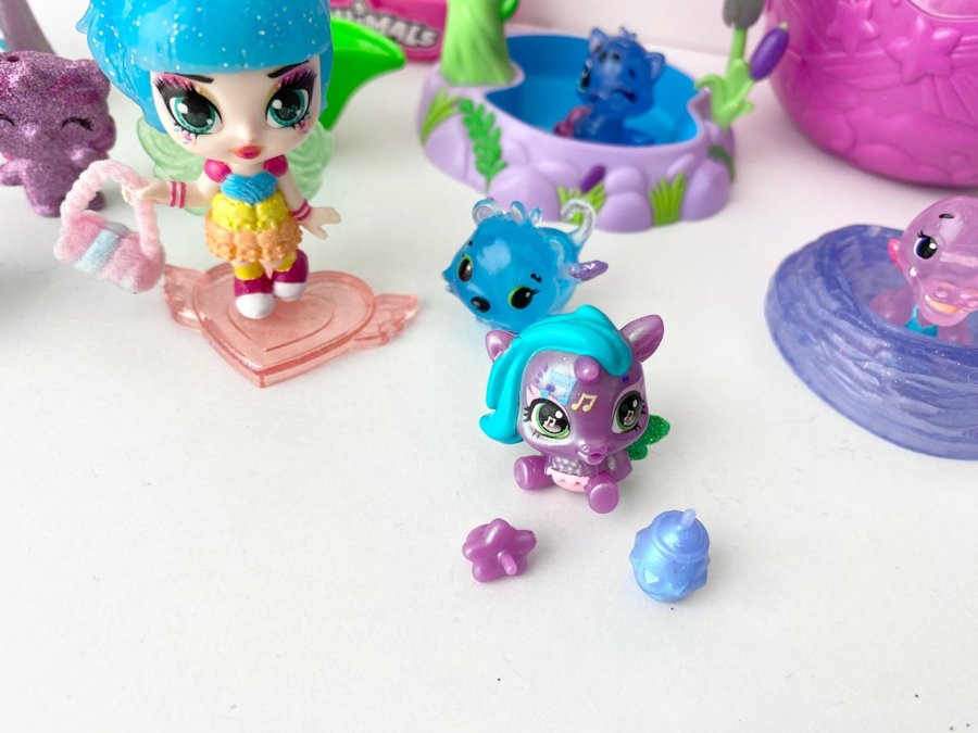 Hatchimals CollEGGtibles - Stor samling med Pixies, djur och tillbehör