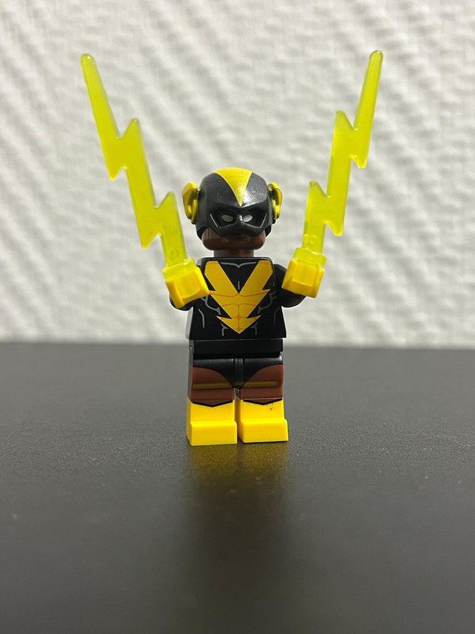 Lego Minifigurer Lego Batman Movie series 2 Black Vulcan Komplett