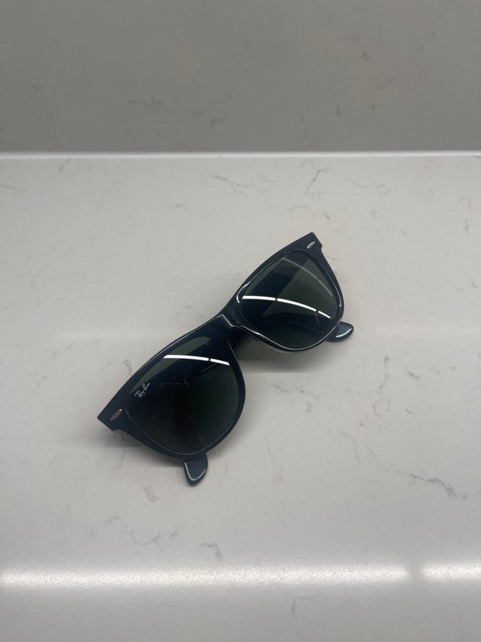 Ray-Ban Wayfarer Solglasögon